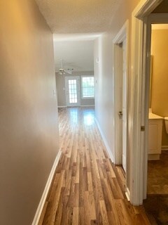 Foto del edificio - 1632 Summerwoods Cir