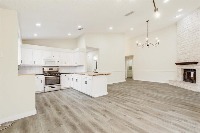 Foto del edificio - 5610 Meadow Crest