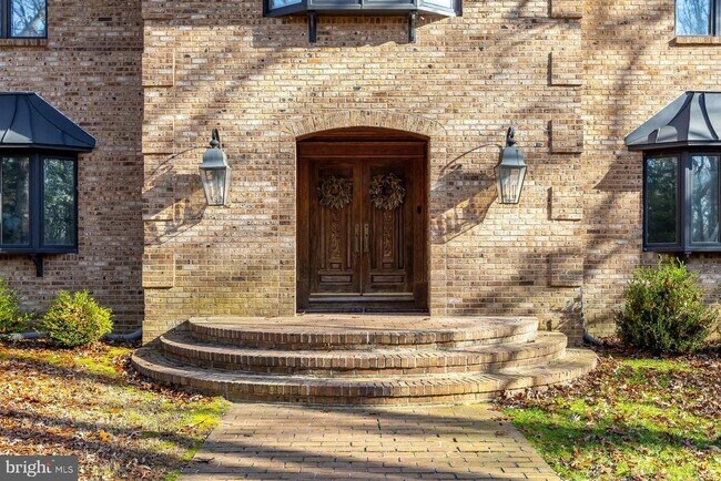 Foto del edificio - 1322 Commissioners Rd