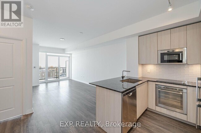 Building Photo - 99 Eagle Rock Way