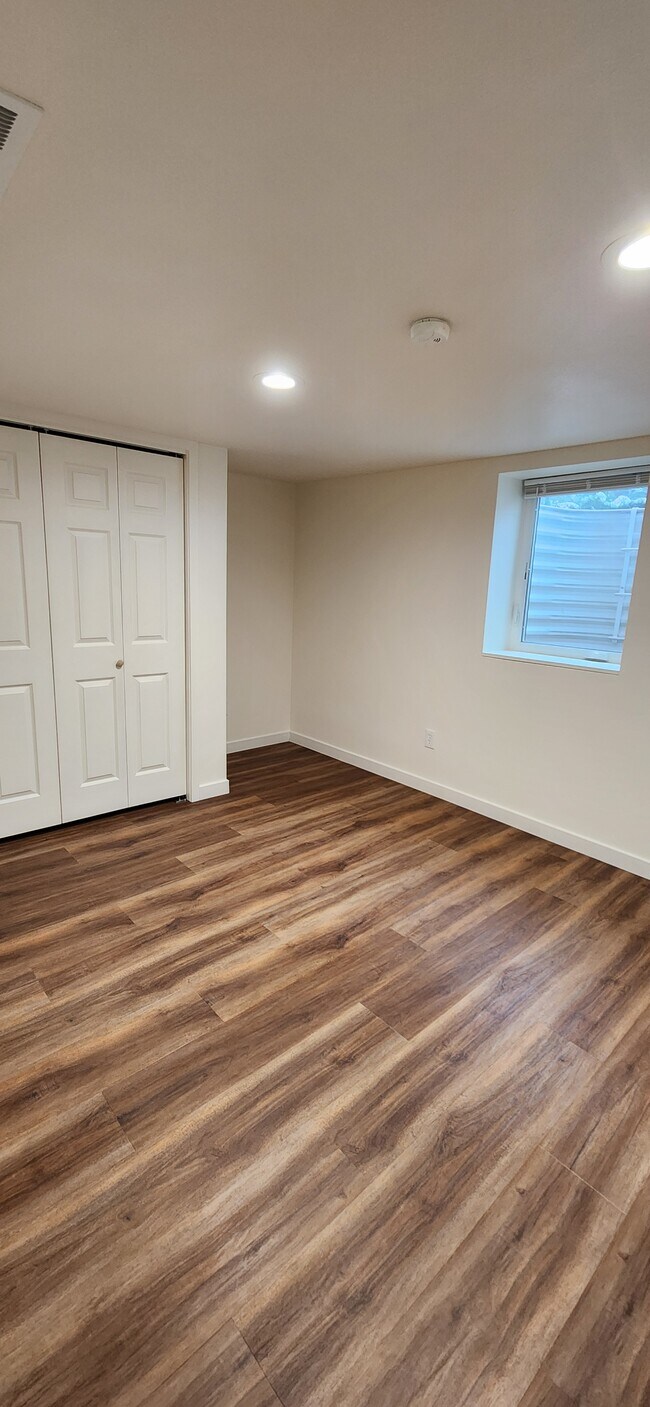 Foto del edificio - 806 W Westview Ave