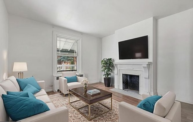 Photo - 37 E Stratford Ave Apartment