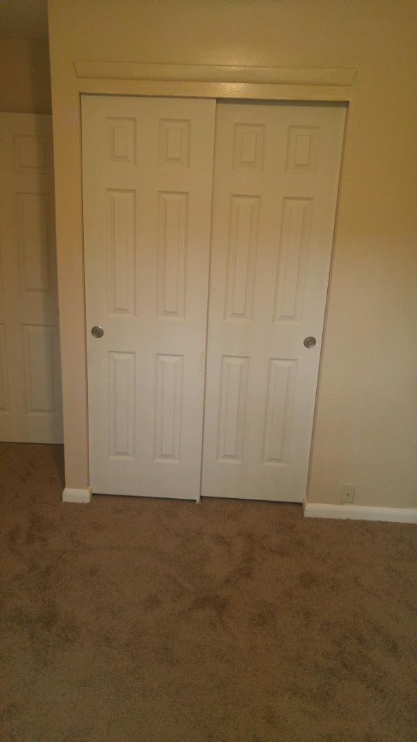 Building Photo - Near Downtown Oregon City -Off Holcomb Rd