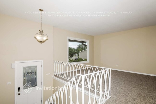 Building Photo - 1381 Alberta Ct