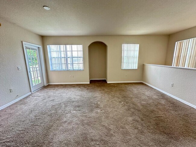 Building Photo - 1805 Belmont Ln