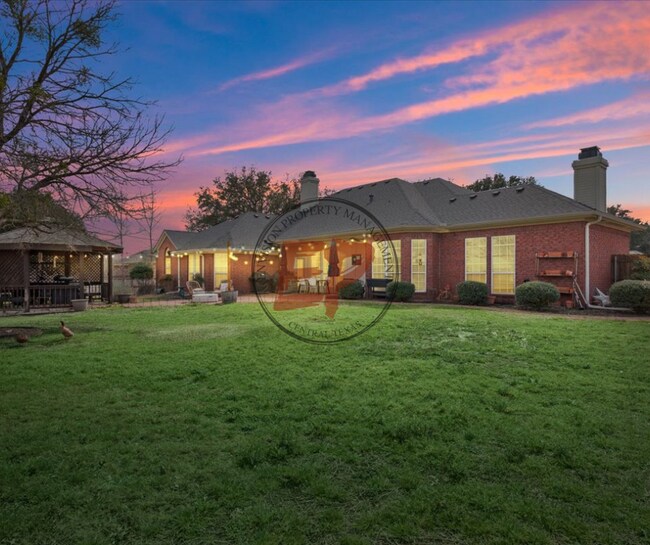 Foto del edificio - 122 Greentree Dr