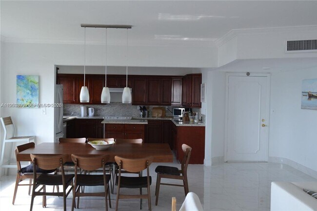 Foto del edificio - 3850 Galt Ocean Dr