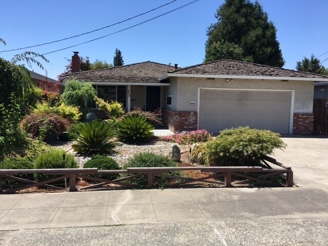 Primary Photo - 777 N 20th St
