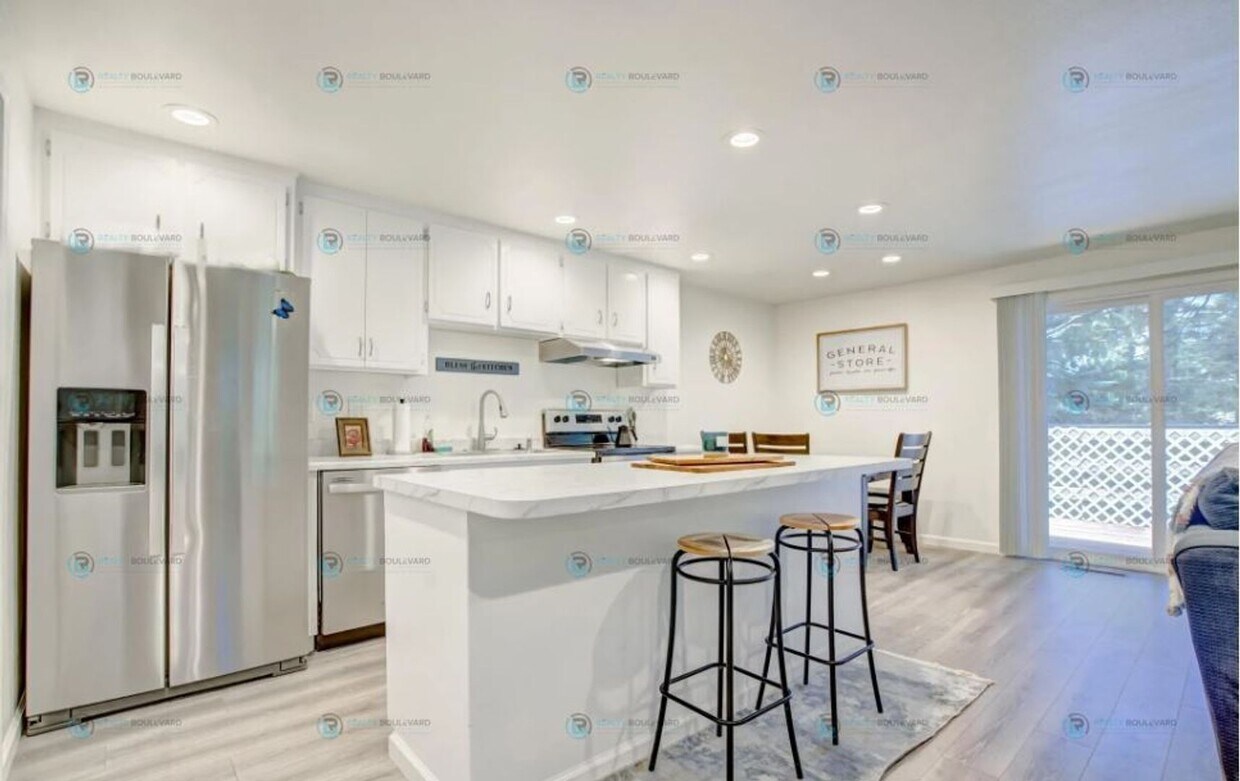 Primary Photo - Stylish Tahoe Retreat with Modern Kitchen ...
