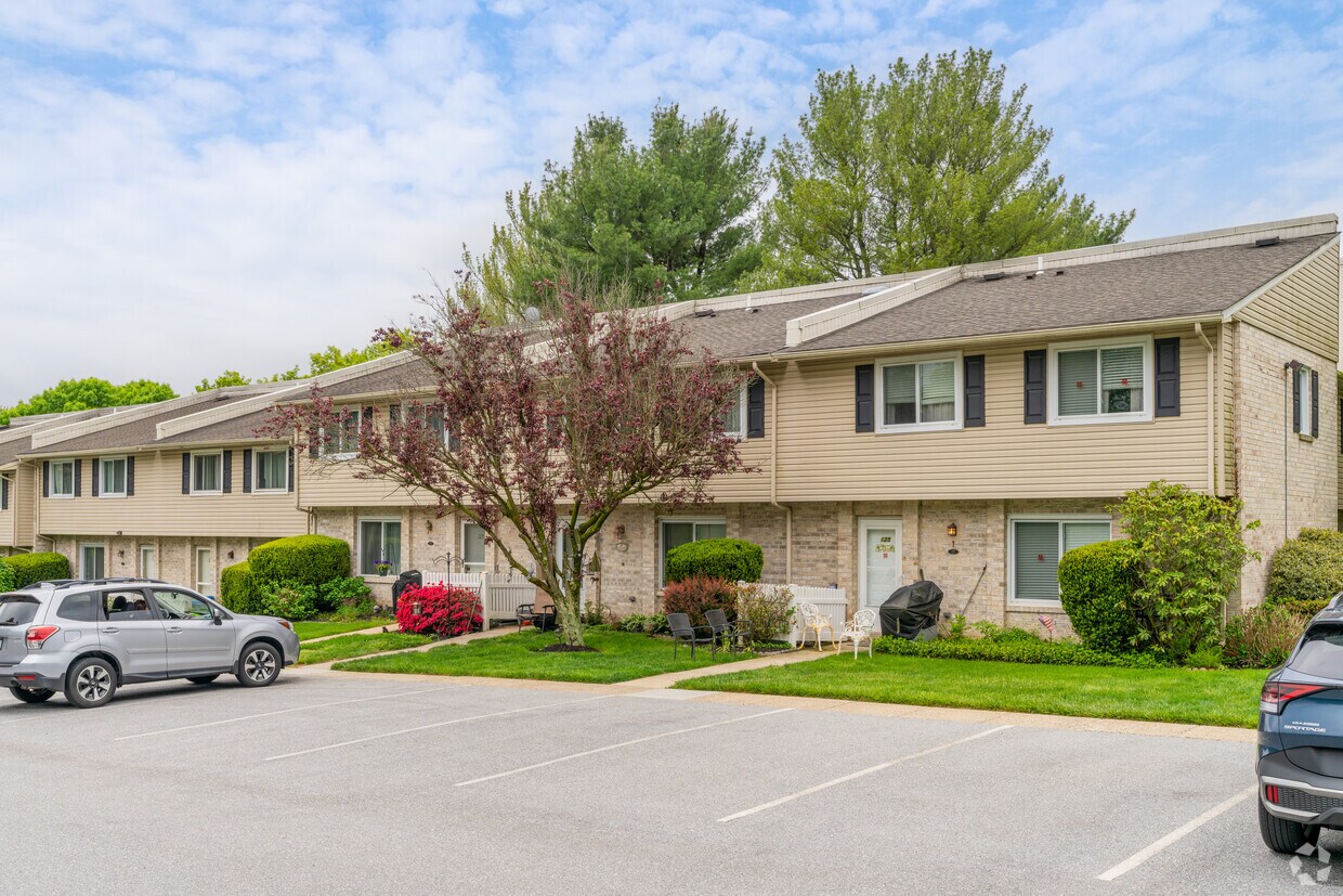 Primary Photo - Village Walk Condos