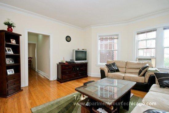 Foto del edificio - 527 W Aldine Ave