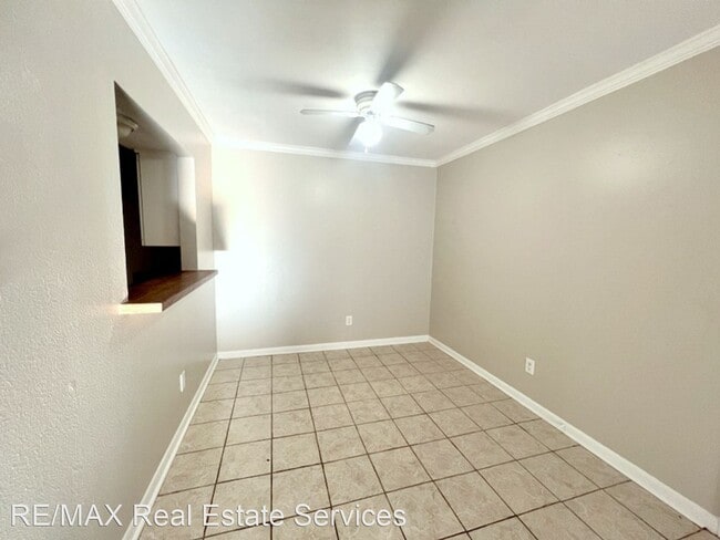 Building Photo - 1 br, 1 bath House - 7000 Creswell Unit 224