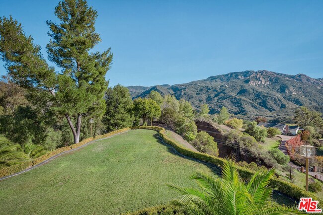 Building Photo - 25665 Mulholland Hwy