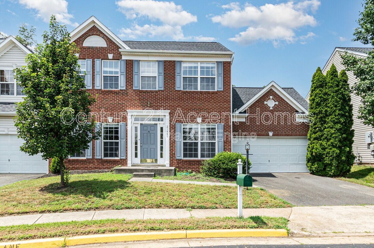 Photo - 21449 Humbolt Sq