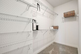Interior Photo - The E