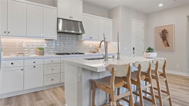 Building Photo - State of the Art-Trendy 1+1 Luxury Condo i...