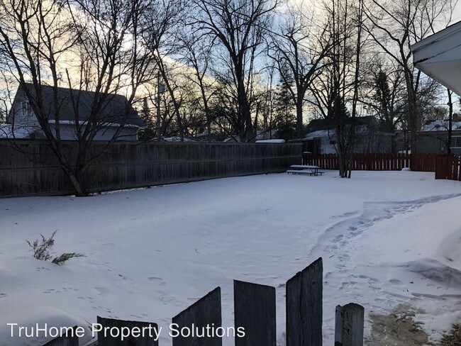 Foto del edificio - 2601 6th Ave N