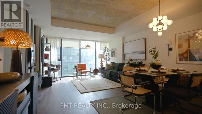 Photo du bâtiment - 629 King St W