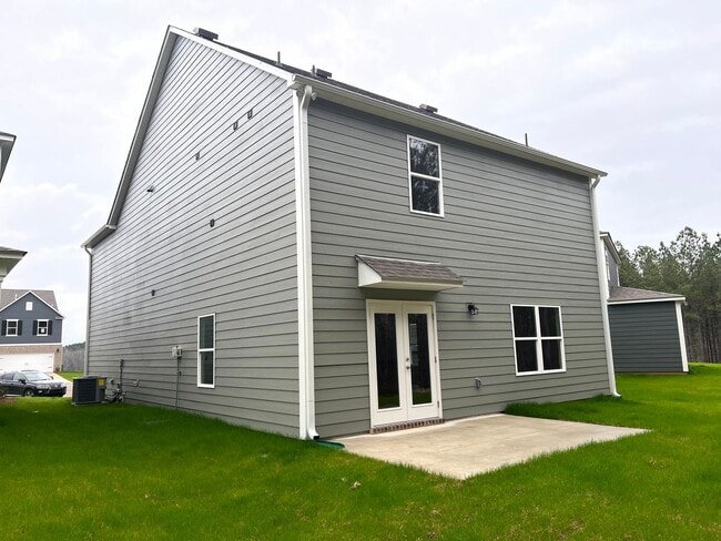 Foto del edificio - Newly Constructed Elston Floor plan 4 Bedroom / 2.5 Bath