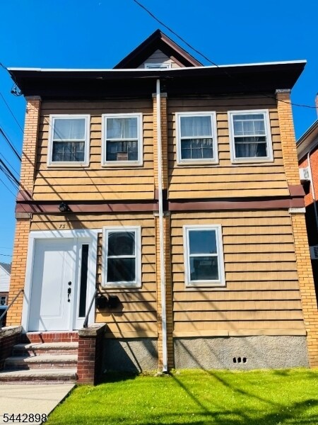 Foto del edificio - 735 Van Houten Ave