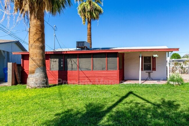 Photo - 912 E Montebello Ave Townhome