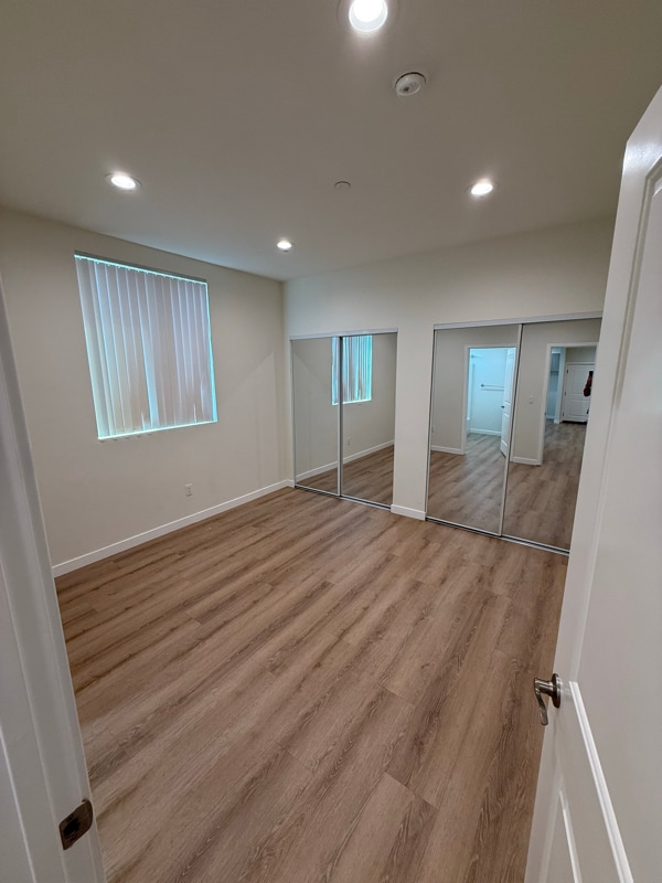 Building Photo - 8827 Van Nuys Blvd