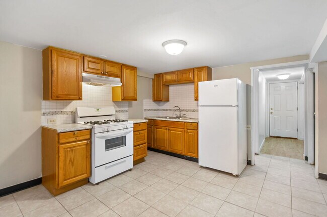 Foto del edificio - 5714 N Christiana Ave
