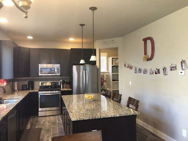Foto del edificio - Beautiful Duvall Home in Hawthorne