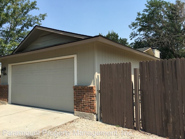 Building Photo - 5476 S Missoula Way