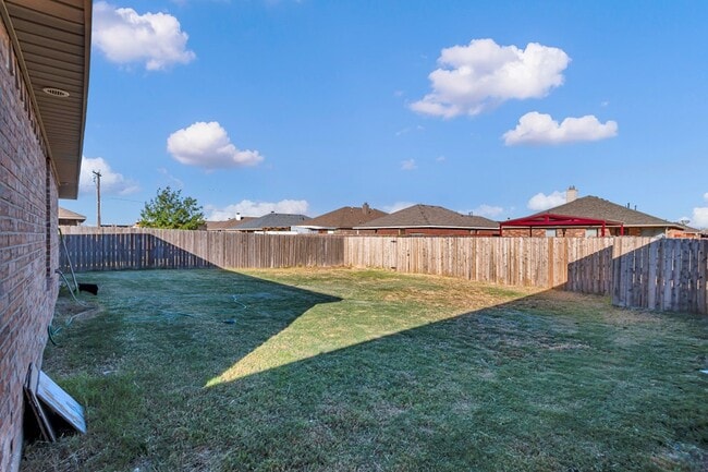 Foto del edificio - 705 E 95th St