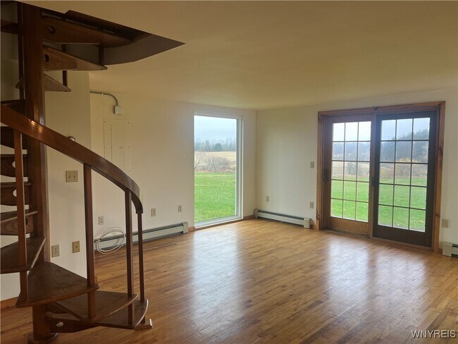 Foto del edificio - 1733 NY-78