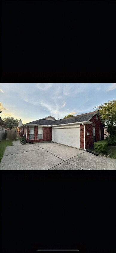 Foto principal - 11906 Oakner Dr