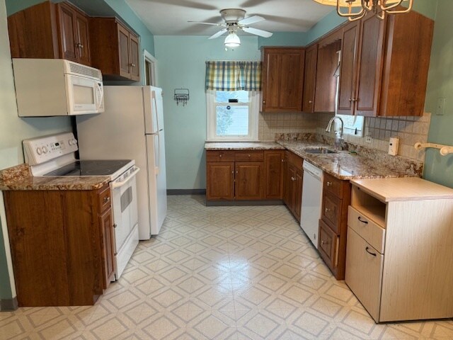 6514 Brownfield Dr Parma, OH 44129 – photo 2