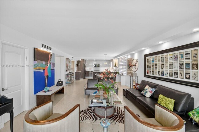 Foto del edificio - 9250 W Bay Harbor Dr