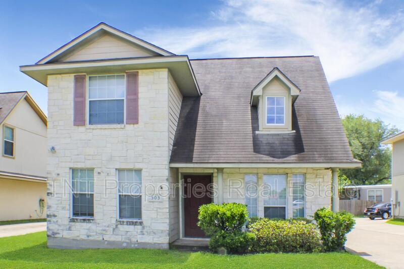 Photo - 503 Camp Court