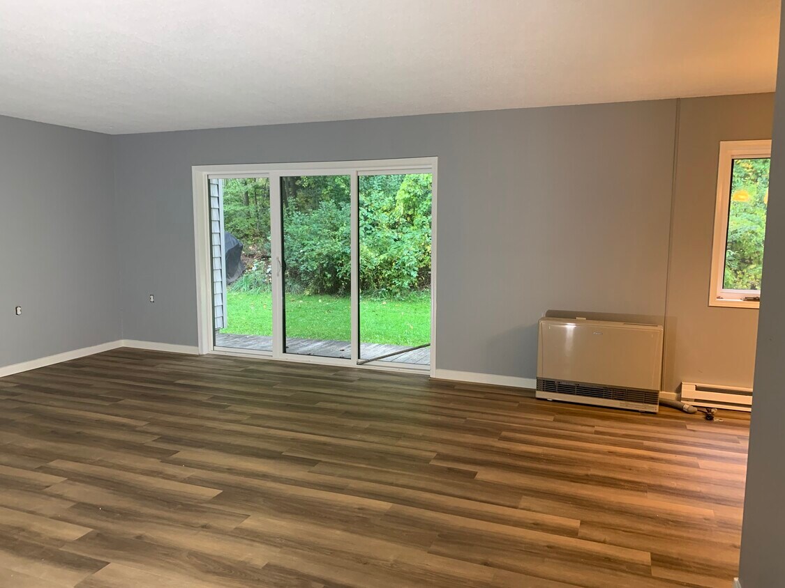 43 Hawthorne Cir Unit 43 Hawthorne Circle, South Burlington, VT 05403