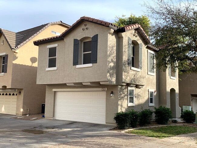 Building Photo - 741 N Port Dr