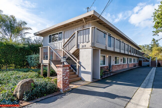 Foto del edificio - 217 Oakland Ave