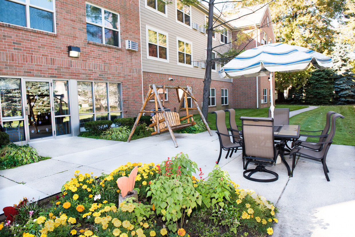Patio - Carleton Co-op Apartments