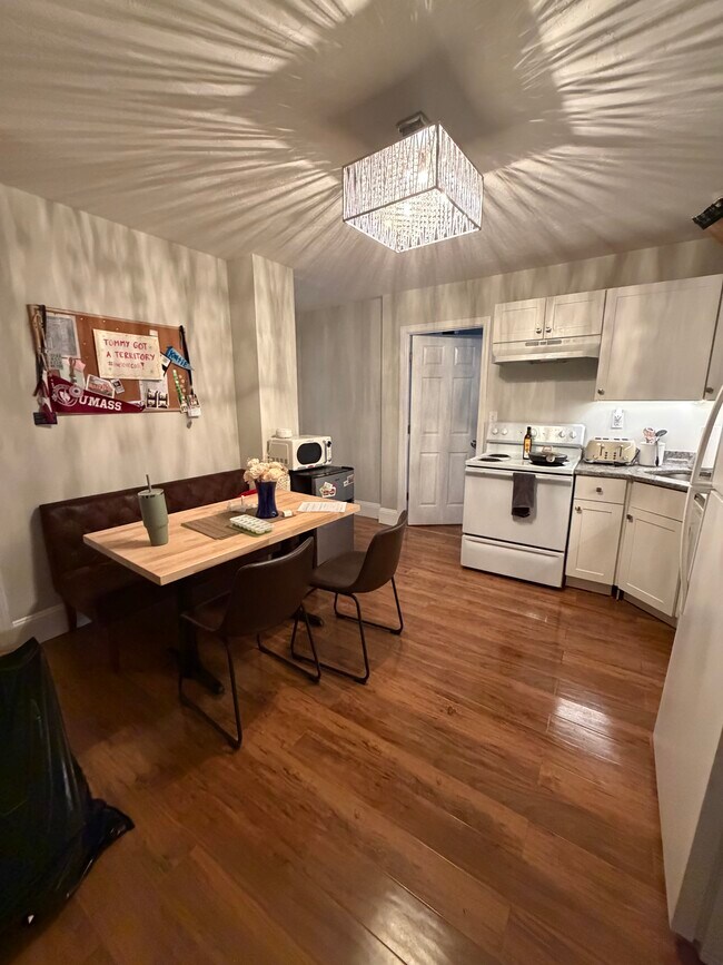 Foto del edificio - 220 Hanover St