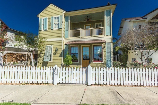 Building Photo - 302 Shore Dr