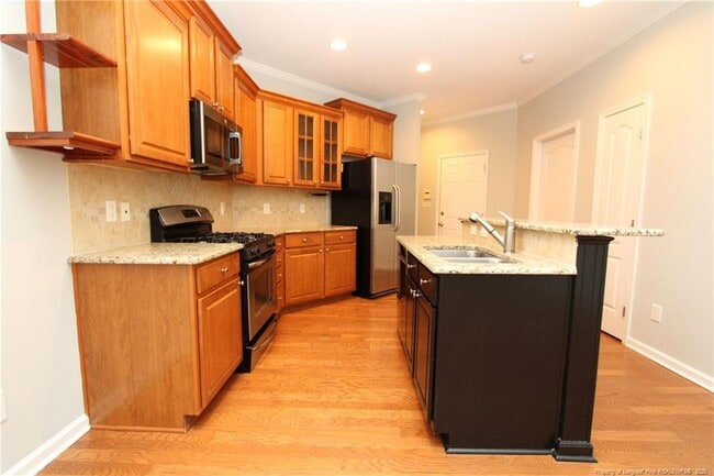 Building Photo - 8367 Primanti Blvd