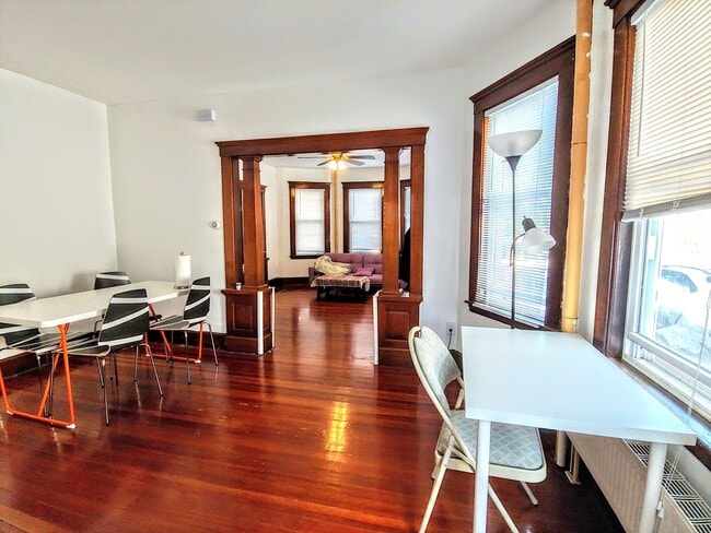 Building Photo - 49 Flynt St