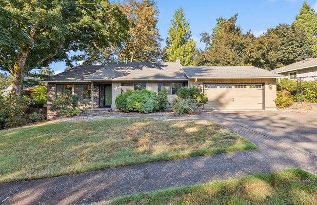 Building Photo - 2583 Pimlico Dr