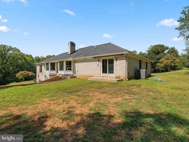 Building Photo - 11311 Stuart Mill Rd