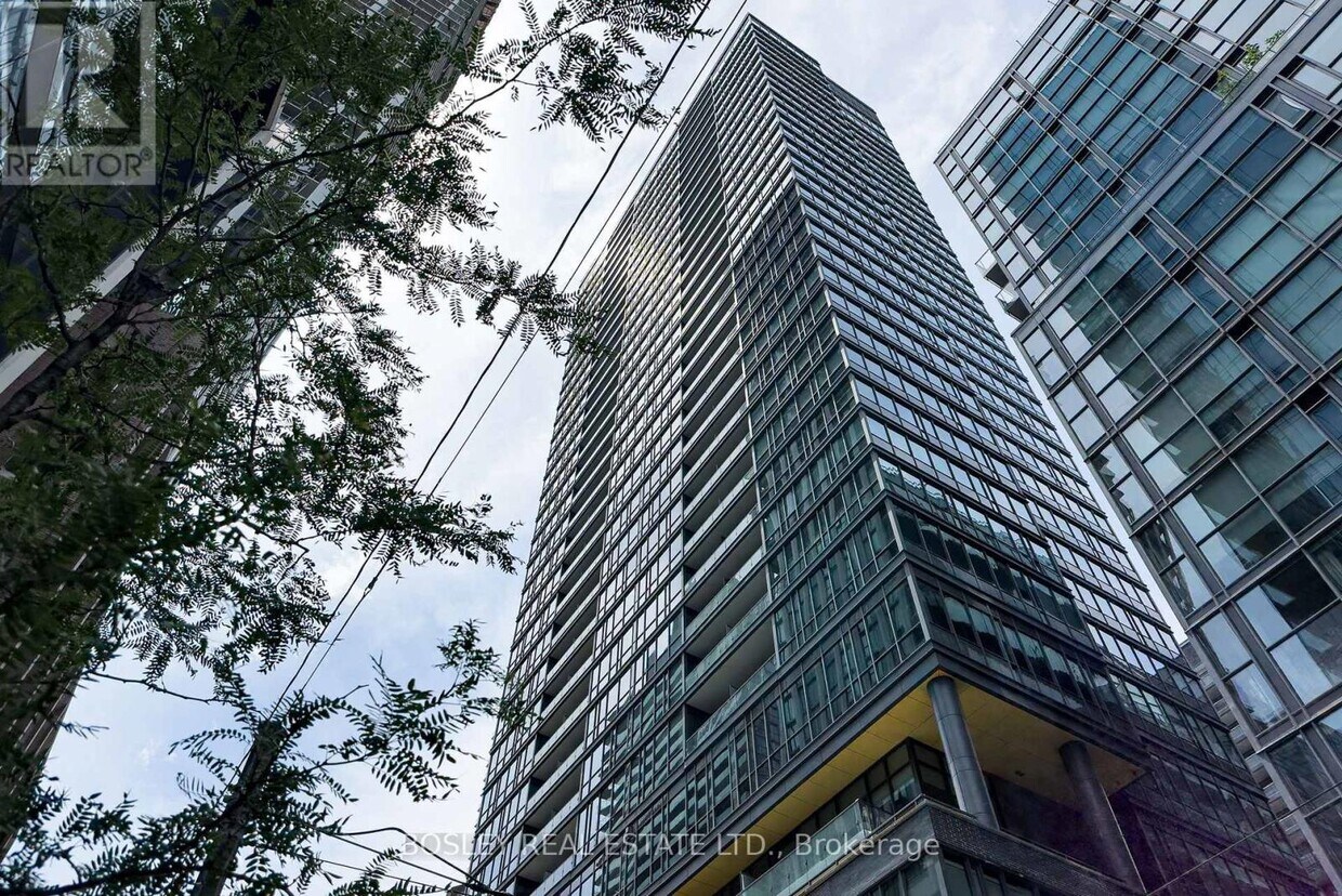 Photo principale - 8-608 Charlotte St