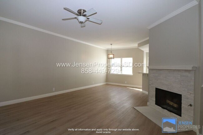 Building Photo - 10040 Scripps Vista Way