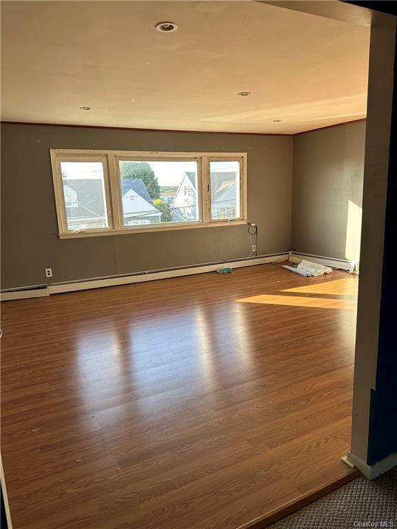 Primary Photo - 102 Woodside Ave
