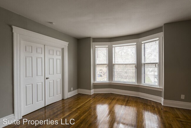 Foto del edificio - 4864 Commonwealth St