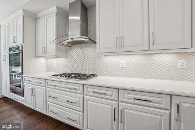 Foto del edificio - 10669 Yorktown Ct